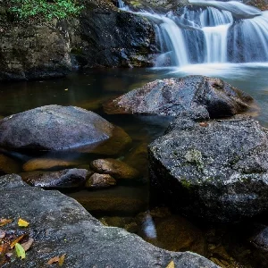 Thumbnail of Waterfall in Munnar Hills