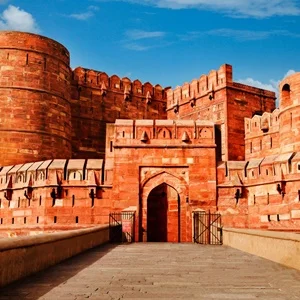 Agra Fort sightseeing tour