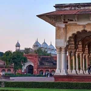 Best Agra sightseeing package